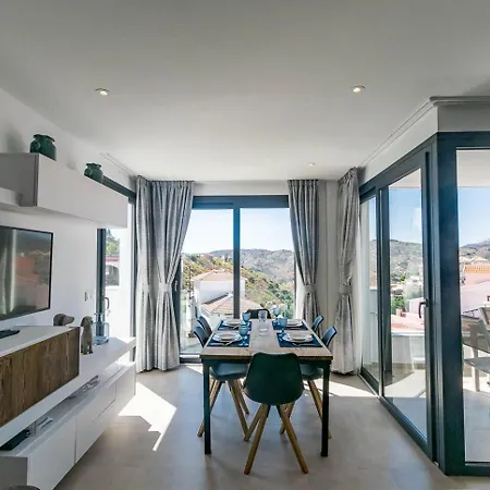 Luxury Apartment